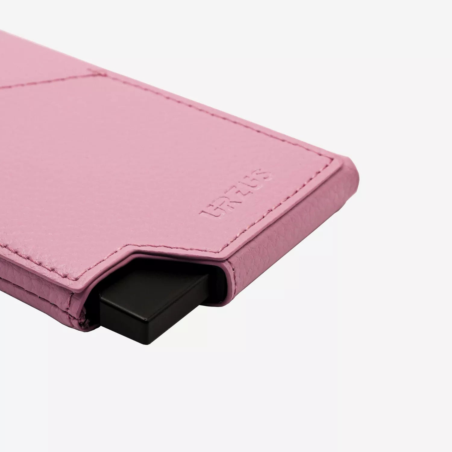 Tarjetero Ultra Delgado con Protección RFID Purple US501, vista inferior — ideal para organizar tarjetas, de Urzus